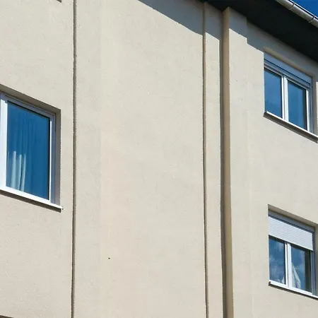 Three-bedroom In Apartmán